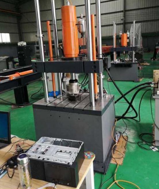 推力桿300KN疲勞試驗機
